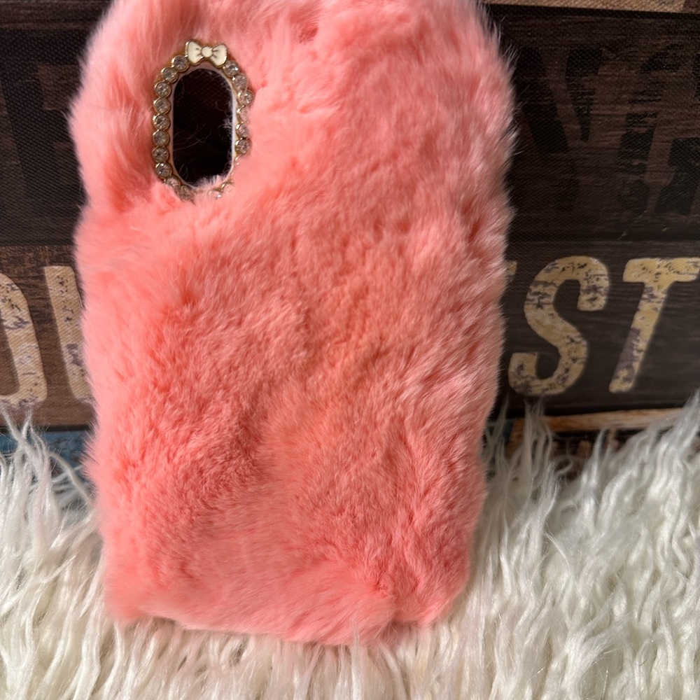 New Pink Bling Faux Fur iPhone X Case Phone 📱 Holder